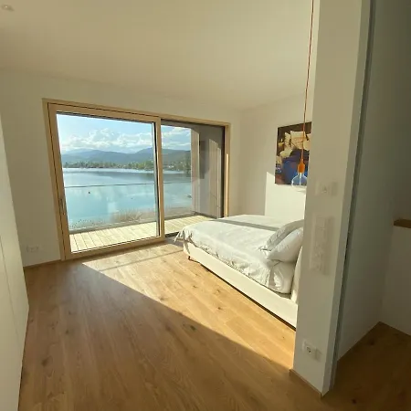 Villa Ueber-see With Private