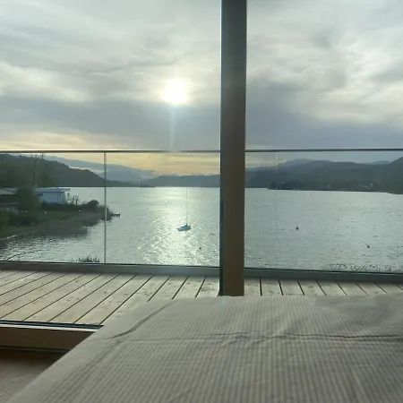 Villa Ueber-see With Private Portschach am Woerthersee