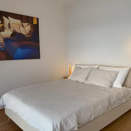 Ueber-see With Private *